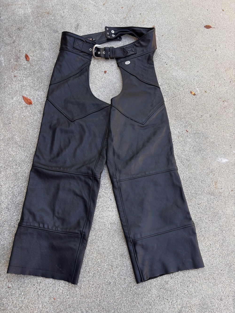 Vintage Harley Davidson Unisex Black Leather Motorcycle Biker Chaps Men’s XL